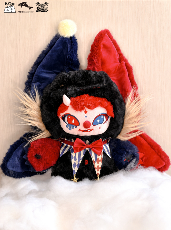 ONONO Mocked clown 600% plush