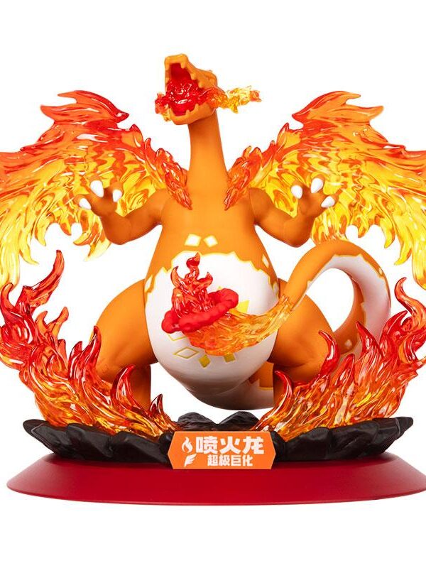 Pokémon Shining Moment Charizard Figure