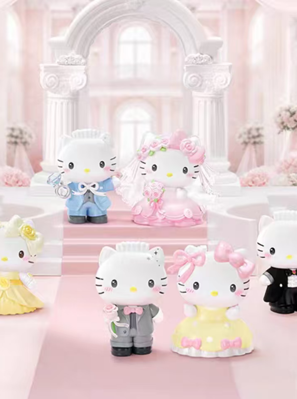 8/8 TOPTOY - Hello Kitty & Daniel Century Wedding Figure Blind Box