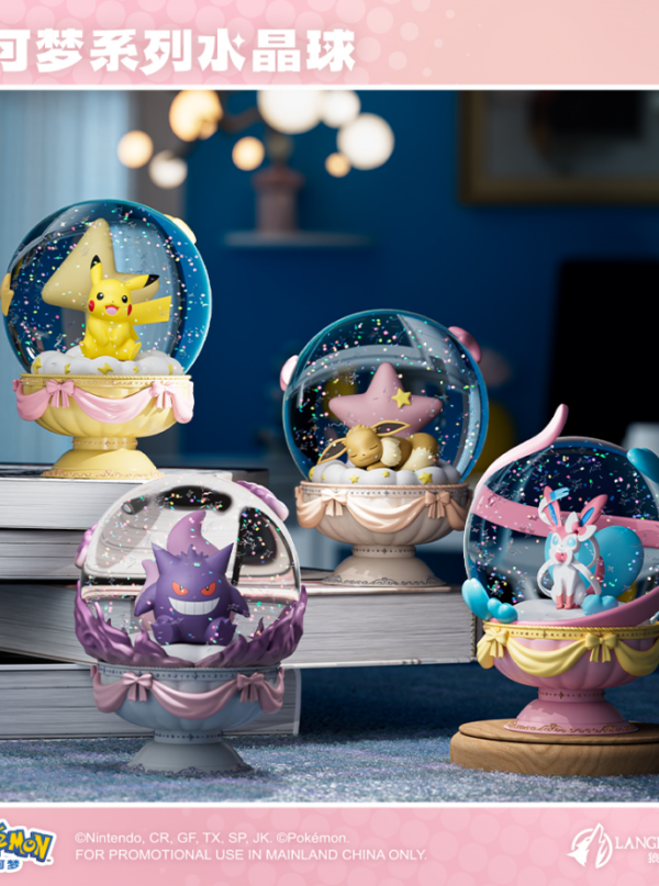 Pokémon Crystal Ball Light-Up Night Light Figurine Pokémon Crystal Ball Light-Up Night Light Figurine