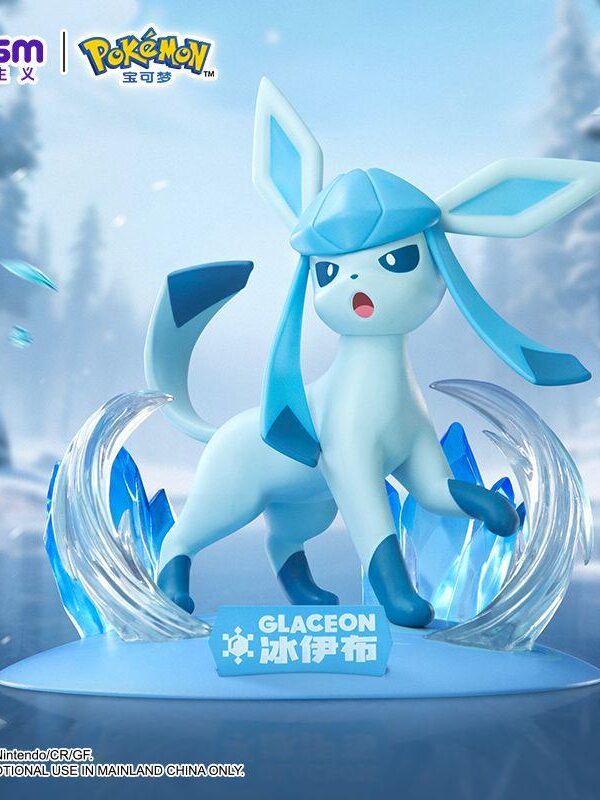 Pokémon Shining Moment Glaceon Figure
