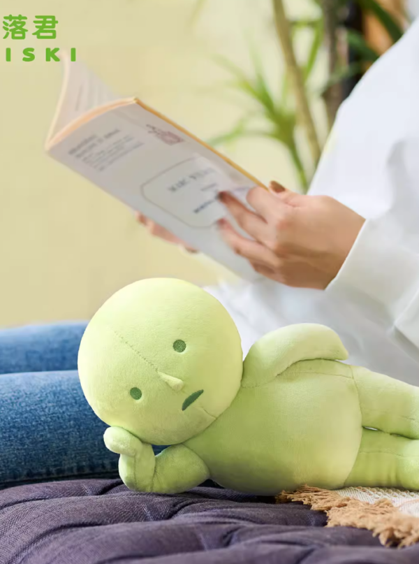 SMISKI Plush - Lounging