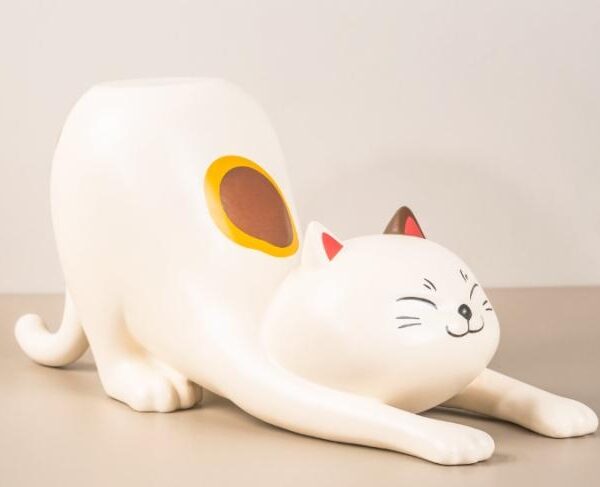 Lucky Cat Art Figurine Lucky Cat Art Figurine