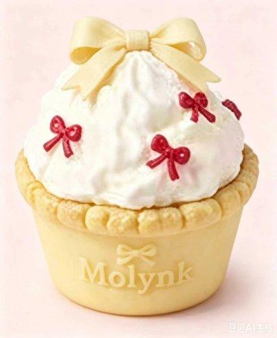 Squishy Toys--Macaron Cupcake‑Cream White