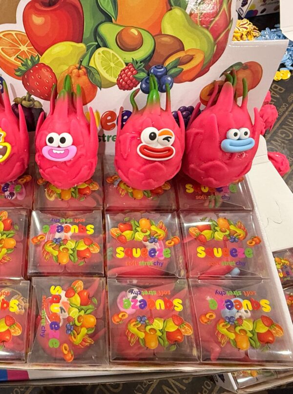 Emoji Pitaya Squishy