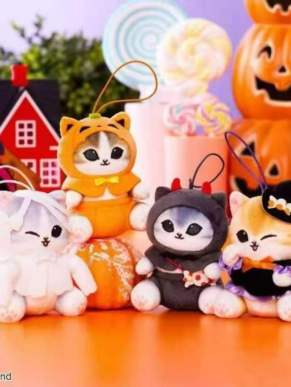 10/14  Mofusand Halloween Plush Charm
